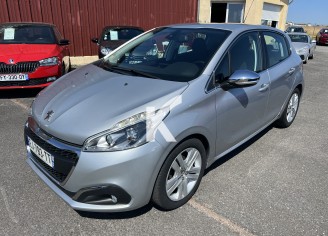 Photo du véhicule PEUGEOT 208 BUSINESS