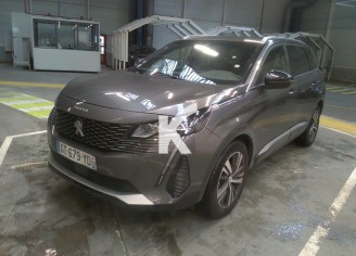 Photo du véhicule PEUGEOT 5008