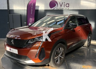 Photo du véhicule PEUGEOT 5008