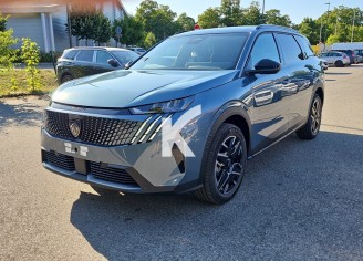 Photo du véhicule PEUGEOT 5008