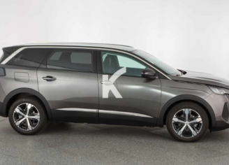 Photo du véhicule PEUGEOT 5008