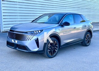 Photo du véhicule PEUGEOT 3008