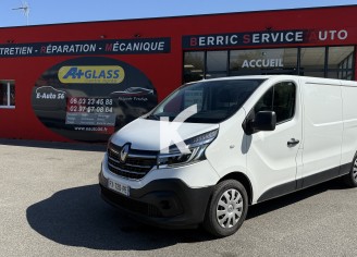 Photo du véhicule RENAULT TRAFIC FOURGON