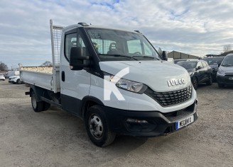 Photo du véhicule IVECO DAILY CHASSIS CABINE