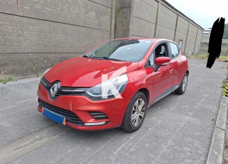 Photo du véhicule RENAULT CLIO IV