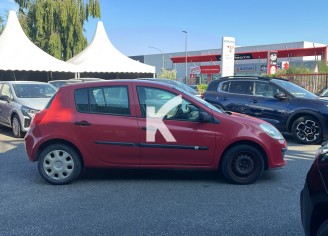 Photo du véhicule RENAULT CLIO III