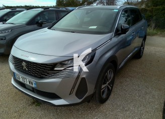 Photo du véhicule PEUGEOT 5008