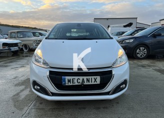 Photo du véhicule PEUGEOT 208 BUSINESS