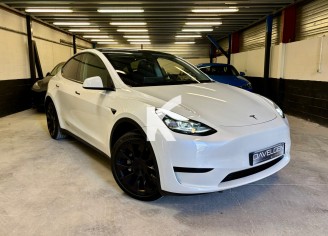 Photo du véhicule TESLA MODEL Y