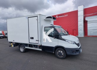 Photo du véhicule IVECO DAILY CHASSIS CABINE