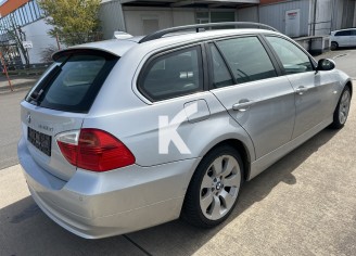 Photo du véhicule BMW SERIE 3 TOURING E91