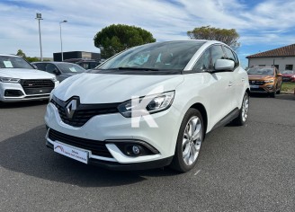 Photo du véhicule RENAULT SCENIC IV BUSINESS