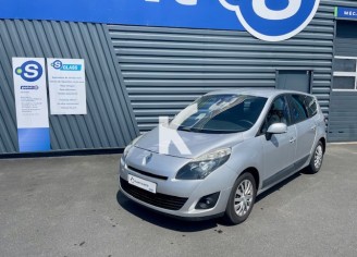 Photo du véhicule RENAULT GRAND SCENIC III