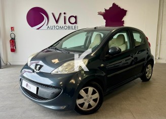 Photo du véhicule PEUGEOT 107