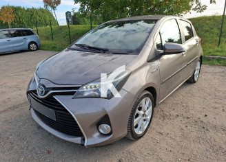 Photo du véhicule TOYOTA YARIS HYBRIDE
