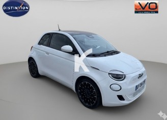 Photo du véhicule FIAT 500e BERLINE MY22 SERIE 1 STEP 1