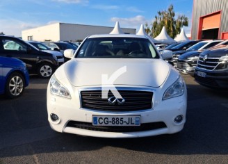 Photo du véhicule INFINITI M