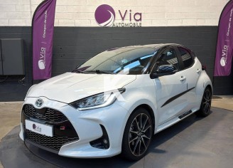 Photo du véhicule TOYOTA YARIS HYBRIDE MY22