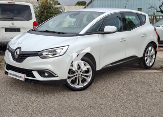 Photo du véhicule RENAULT SCENIC IV BUSINESS