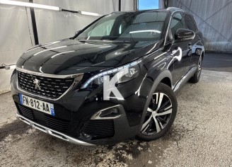 Photo du véhicule PEUGEOT 5008