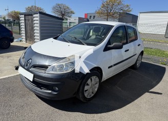 Photo du véhicule RENAULT CLIO III