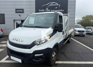 Photo du véhicule IVECO DAILY CHASSIS CABINE