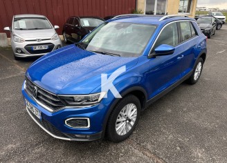 Photo du véhicule VOLKSWAGEN T-ROC BUSINESS