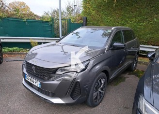 Photo du véhicule PEUGEOT 5008