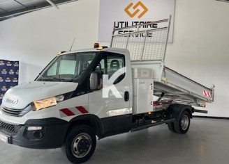 Photo du véhicule IVECO DAILY CHASSIS CABINE