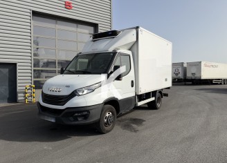 Photo du véhicule IVECO DAILY CHASSIS CABINE