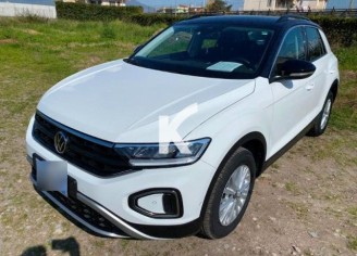 Photo du véhicule VOLKSWAGEN T-ROC