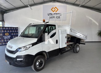 Photo du véhicule IVECO DAILY CHASSIS CABINE