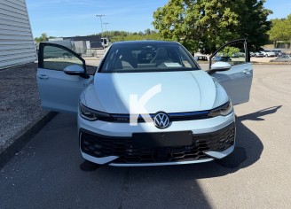 Photo du véhicule VOLKSWAGEN GOLF