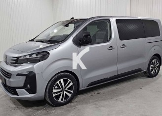 Photo du véhicule PEUGEOT TRAVELLER