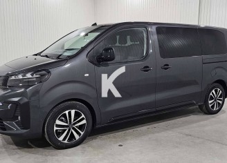 Photo du véhicule PEUGEOT TRAVELLER