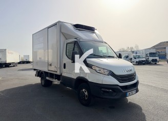 Photo du véhicule IVECO DAILY CHASSIS CABINE