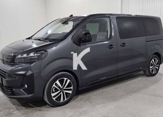 Photo du véhicule PEUGEOT TRAVELLER