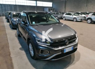 Photo du véhicule VOLKSWAGEN T-ROC