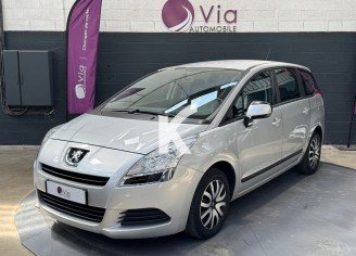 Photo du véhicule PEUGEOT 5008