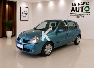 Photo du véhicule RENAULT CLIO CAMPUS