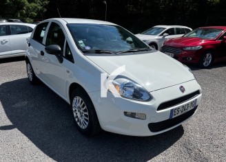 Photo du véhicule FIAT PUNTO SERIE 8