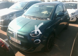 Photo du véhicule FIAT 500e BERLINE
