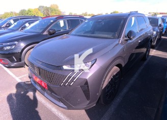 Photo du véhicule PEUGEOT 5008