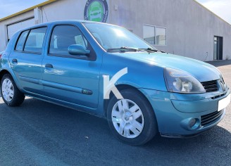 Photo du véhicule RENAULT CLIO CAMPUS