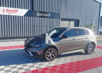Photo du véhicule FIAT TIPO CROSS 5 PORTES