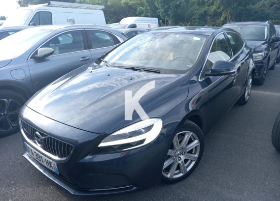 VOLVO V40VOLVO V40 : image 1