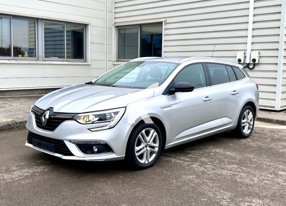 RENAULT MEGANE IV ESTATERENAULT MEGANE IV ESTATE : image 1