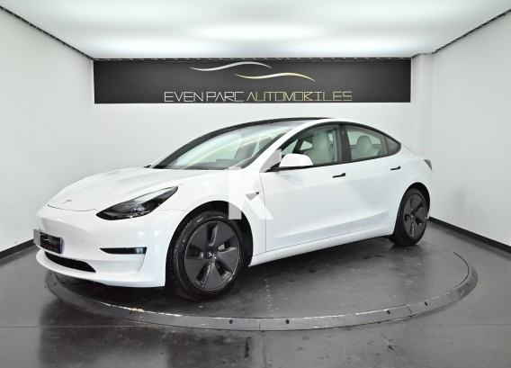 TESLA MODEL 3TESLA MODEL 3 : image 1