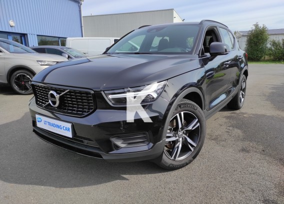 VOLVO XC40VOLVO XC40 : image 1