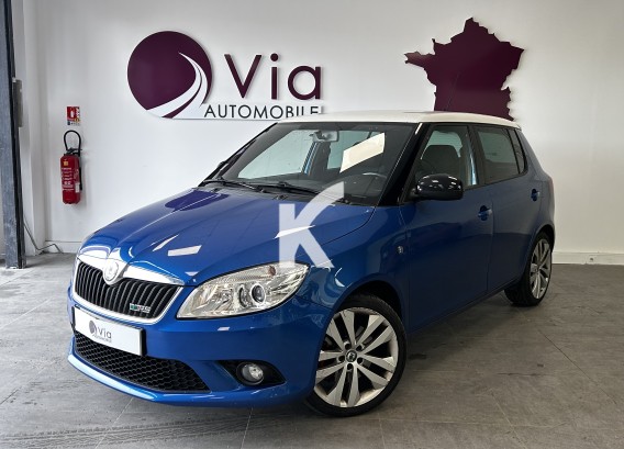 SKODA FABIASKODA FABIA : image 1